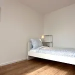 Vollausgestattete Monteurunterkunft Mit Wifi & Dachterrasse Апартаменты *