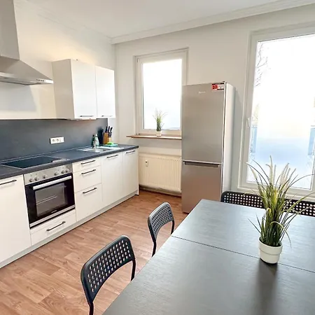 Vollausgestattete Monteurunterkunft Mit Wifi & Dachterrasse Apartment Dissen