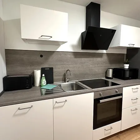 Vollausgestattete Monteurunterkunft Mit Wifi & Dachterrasse * Dissen am Teutoburger Wald