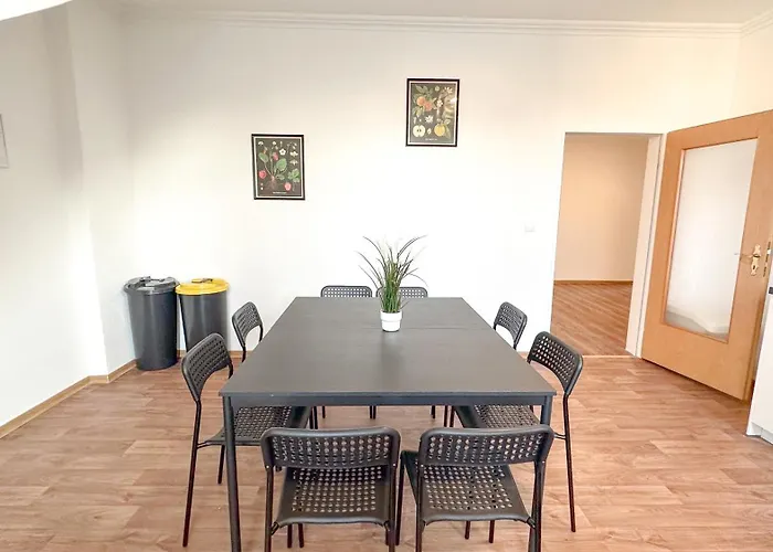 Vollausgestattete Monteurunterkunft Mit Wifi & Dachterrasse Apartament