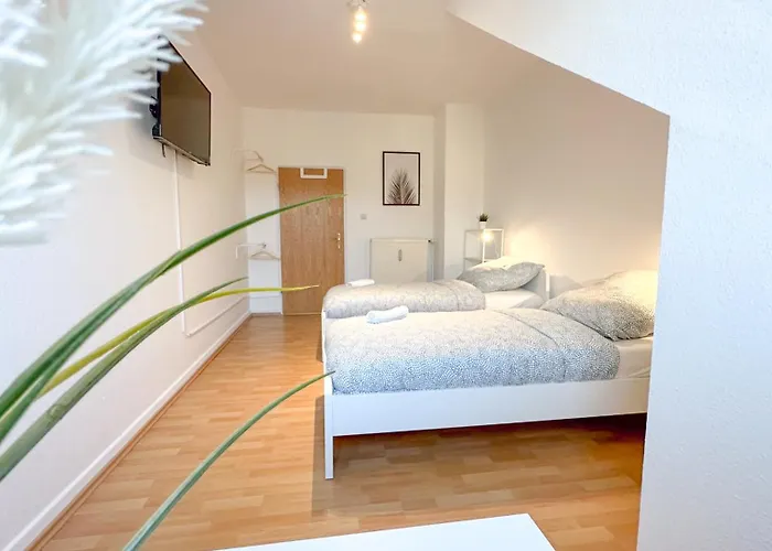 Apartament Vollausgestattete Monteurunterkunft Mit Wifi & Dachterrasse
