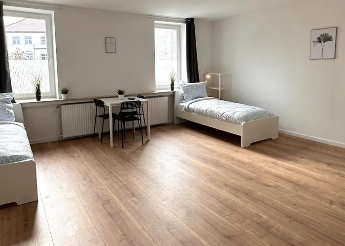 Vollausgestattete Monteurunterkunft Mit Wifi & Dachterrasse Apartament